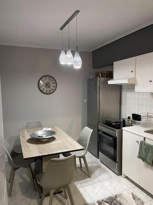 Central Modern Apartment וולוס מראה חיצוני תמונה